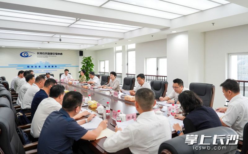 座谈现场。 均为长沙晚报全媒体记者郭雨滴摄