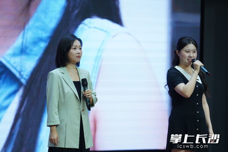 开福区融媒体中心记者姚雨含、曹珊珊讲述了“老将掌舵不惧浪 新人扬帆正当时”。