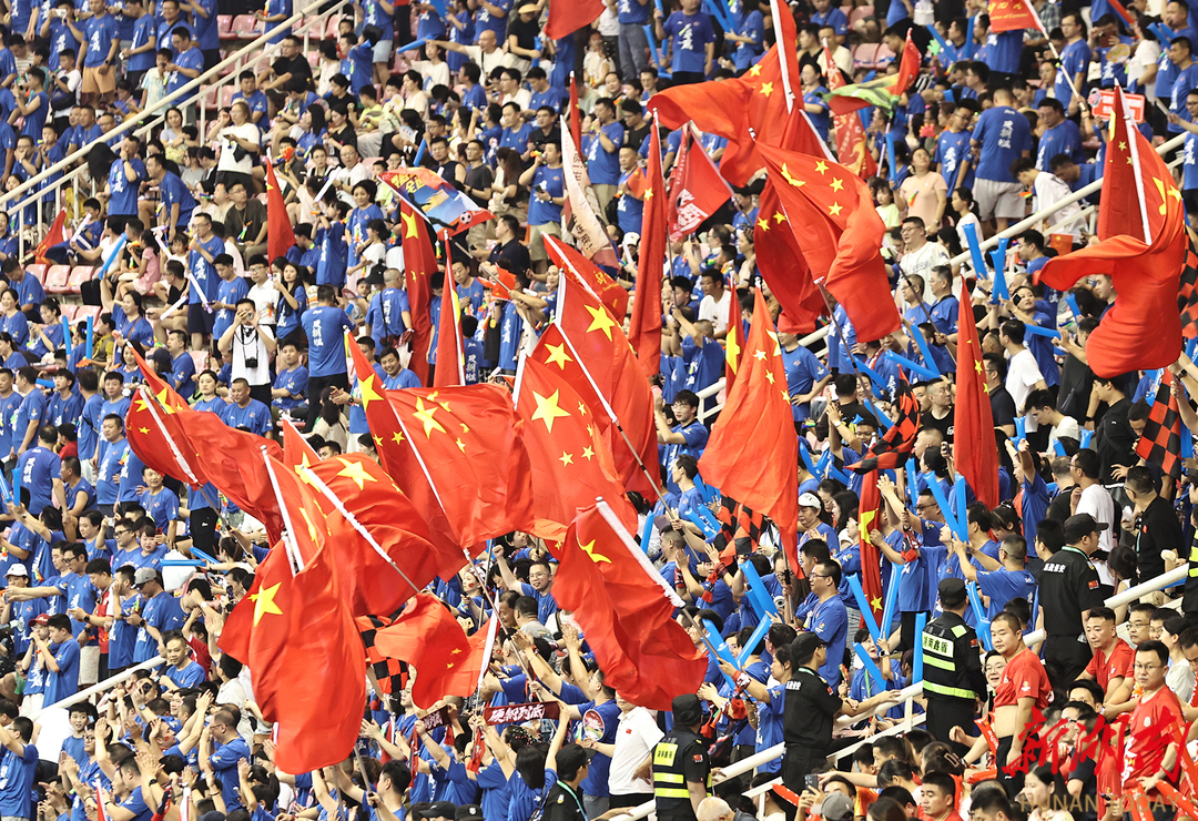 湘超联赛开幕式现场。