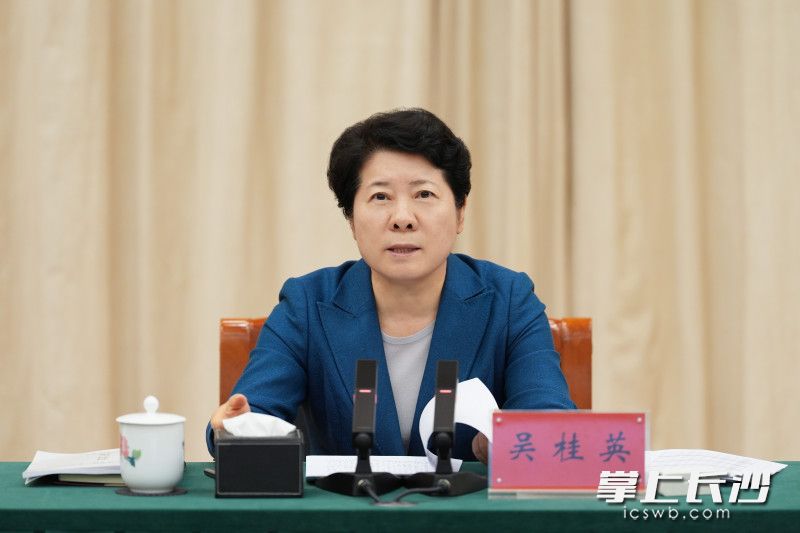 省委常委、市委书记、市生态环境保护委员会主任吴桂英讲话。均为长沙晚报全媒体记者 郭雨滴 摄