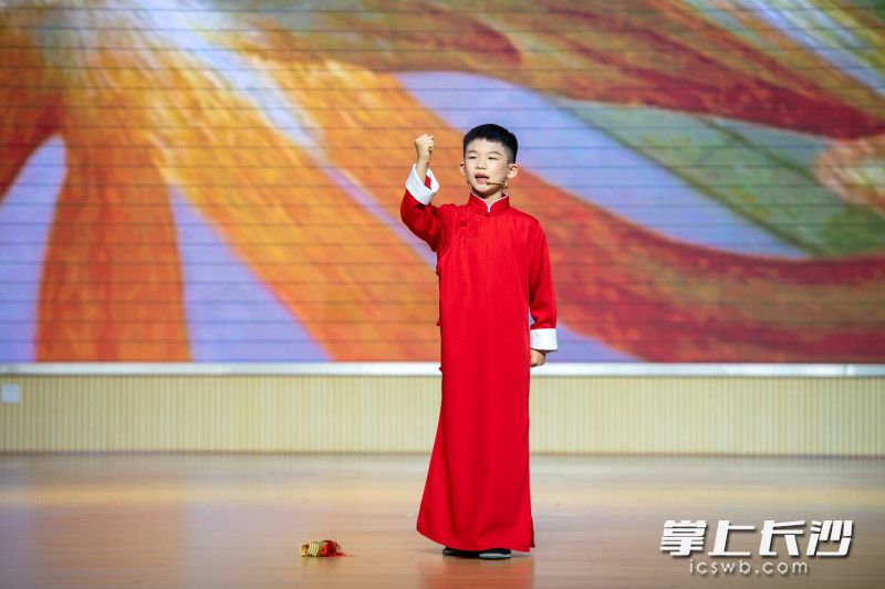 比赛让“大道理”从“讲稿上”走到百姓心中。 比赛让“大道理”从“讲稿上”走到百姓心中。