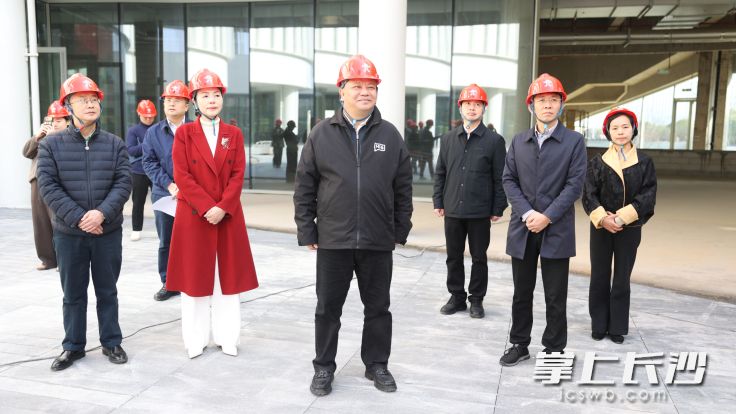 陈刚一行来到湖南大旺食品有限公司督导检查安全生产以及食品安全工作。