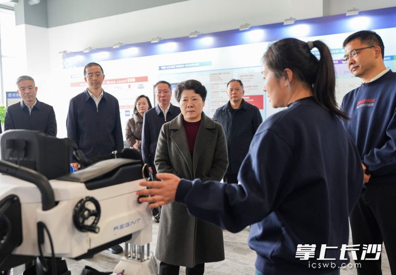 湘江科技创新院调研现场。 均为长沙晚报全媒体记者 郭雨滴 摄